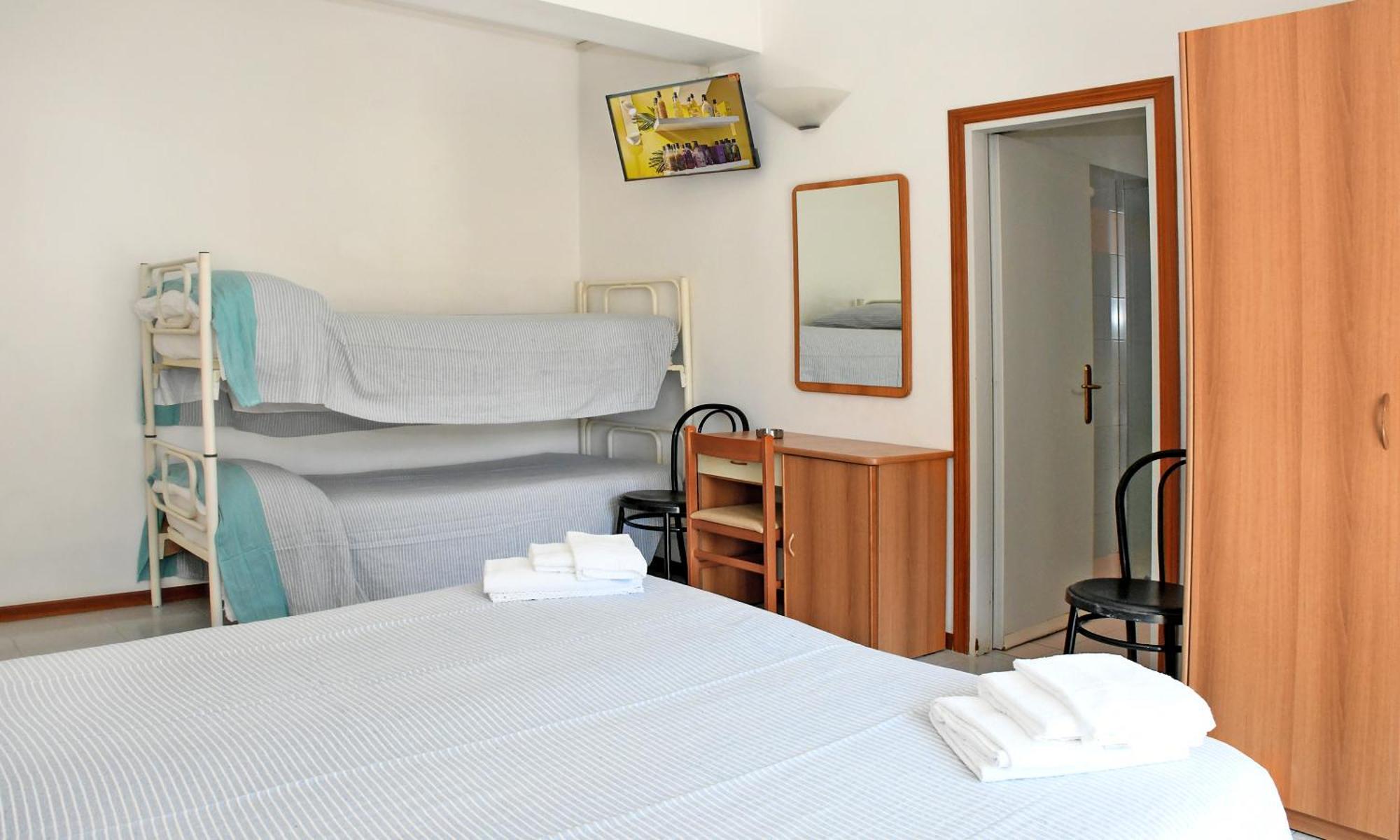 Hotel Exclusive In Pieno Centro - Nuova Gestione 2025 Ριτσόνε Εξωτερικό φωτογραφία