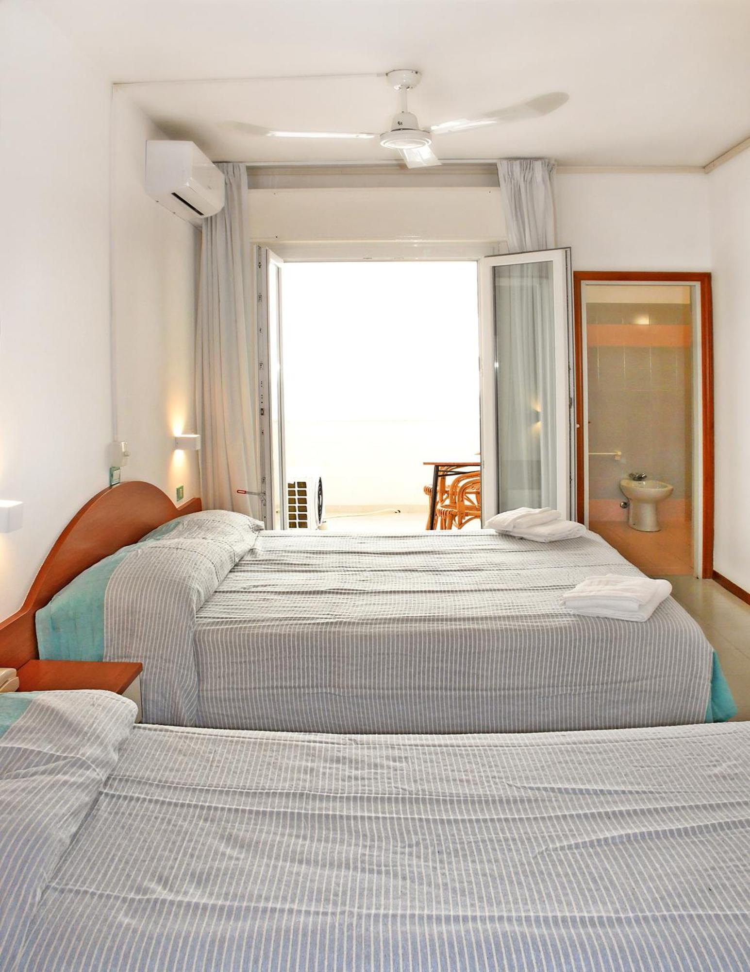 Hotel Exclusive In Pieno Centro - Nuova Gestione 2025 Ριτσόνε Εξωτερικό φωτογραφία
