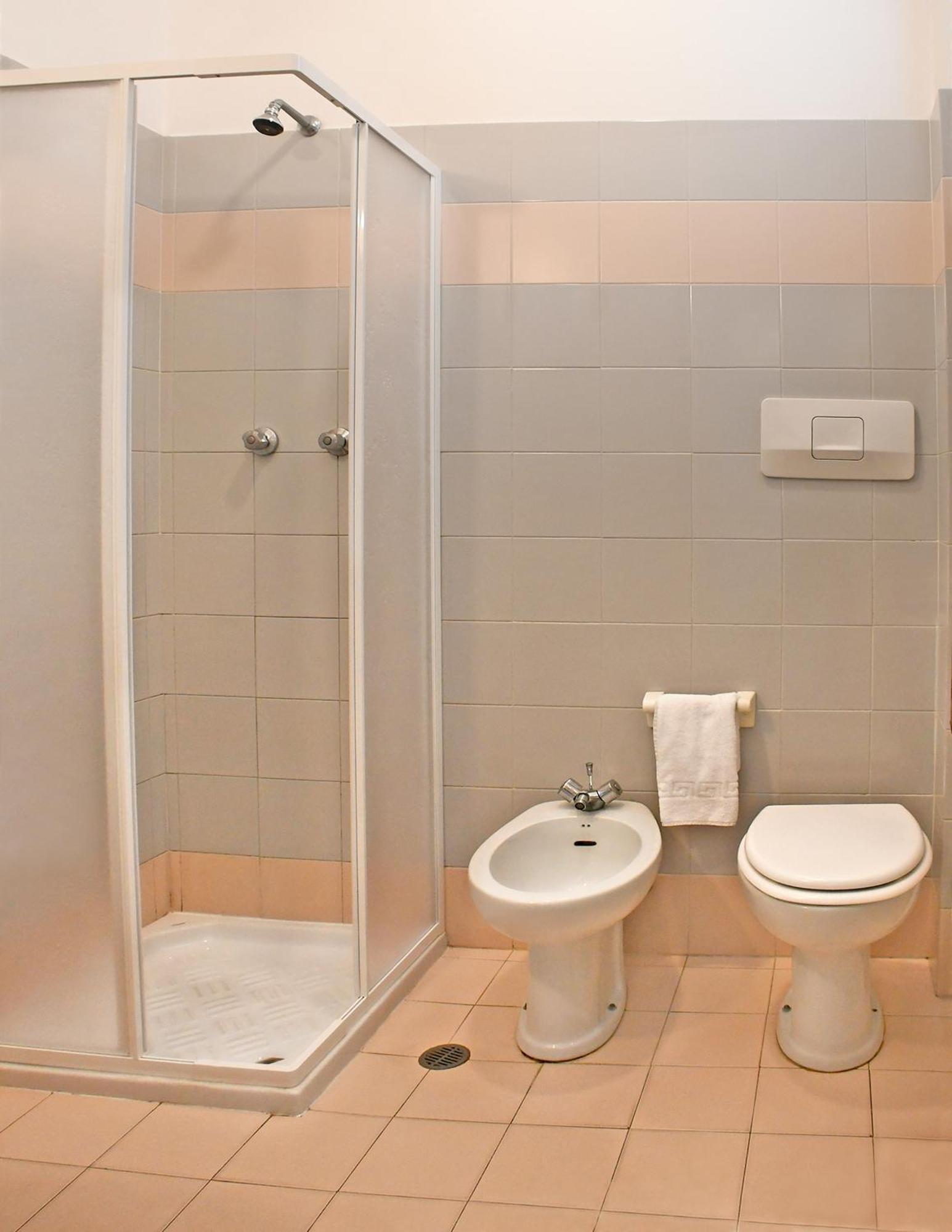 Hotel Exclusive In Pieno Centro - Nuova Gestione 2025 Ριτσόνε Εξωτερικό φωτογραφία