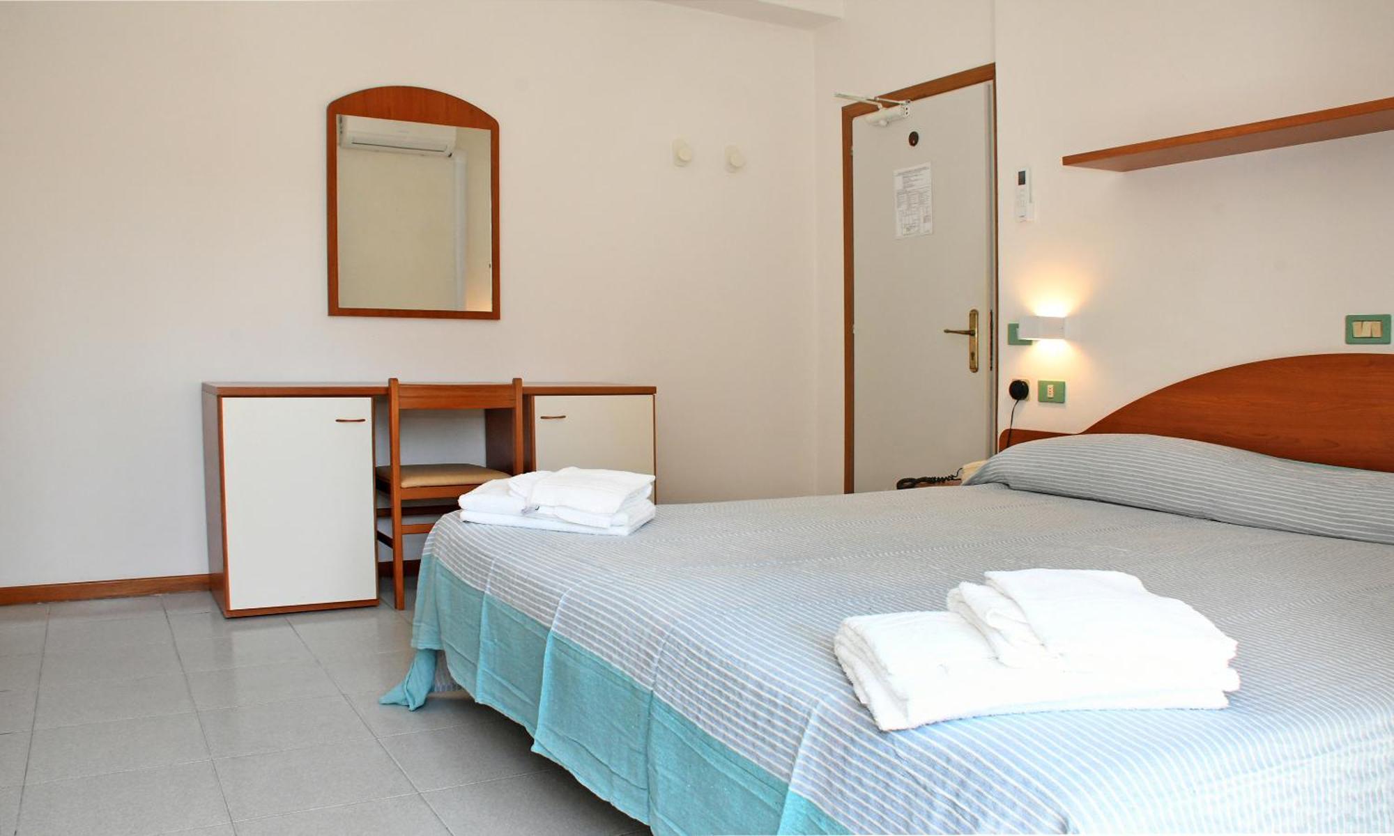 Hotel Exclusive In Pieno Centro - Nuova Gestione 2025 Ριτσόνε Εξωτερικό φωτογραφία